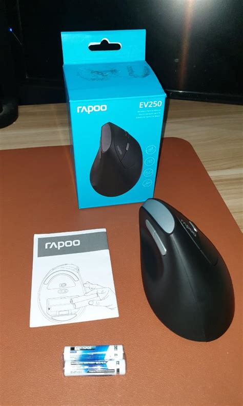 Ergonomic Mouse Rapoo EV250, Computers & Tech, Parts & Accessories ...