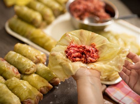 LETNJA SARMA SA REBRIMA: Ukus koji se pamti!