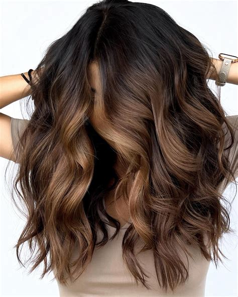 50 dark brown hair with highlights ideas for 2023 – Artofit