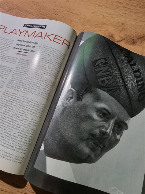 Playboy 8/2000 (Polish) - Ilona Stachura, Morena Corwin, Alley Baggett