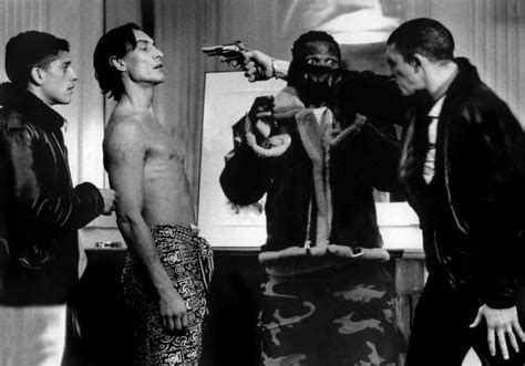 movies-books-writers-comics: LA HAINE