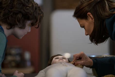 Рецензии на фильм Кукла 2: Брамс / Brahms: The Boy II (2020), отзывы