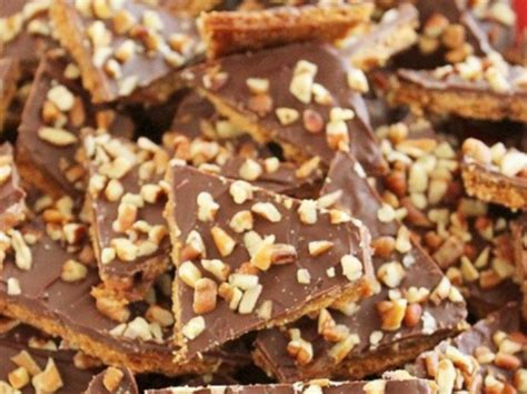 Chocolate Caramel Graham Crackers Recipe and Nutrition - Eat This Much