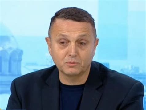 Георги Богданов за военното обучение в училищата: Това е пропагандна теория