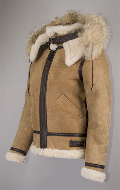 Женская куртка-пилот COCKPIT B-3 Hooded Bomber овчина tan (W72N300 ...