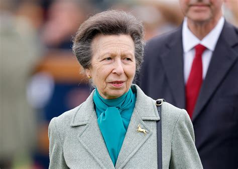 “The Queen Chose Catherine”: Princess Anne Finally REVEALS Late Queen