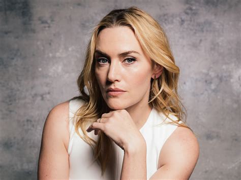 Kate-Winslet Networth - CelebFamily