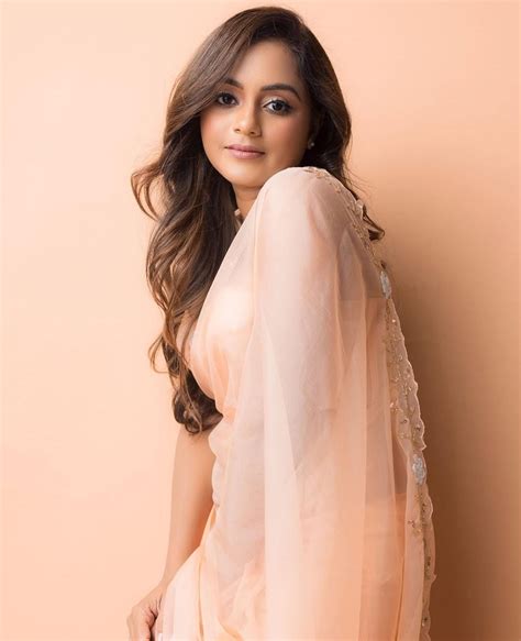 dinakshi priyasad hiru