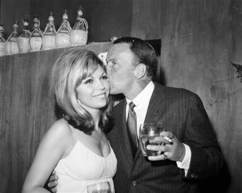 Frank Sinatra Told Nancy Sinatra It Would Be 'Ridiculous' if She