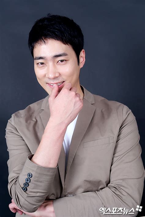 [엑's 인터뷰①] 최성재 "'그바다'↔'써클' 60년 차, 사람 사는 건 다 똑같죠"