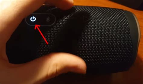 Как перезагрузить JBL колонку и наушники