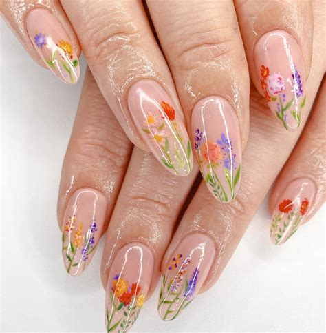 Pretty Spring Nails Ideas: Flower Nail Art Designs