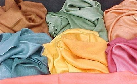 Как определить натуральный шелк: электризуется ли, мнется или нет, как ...
