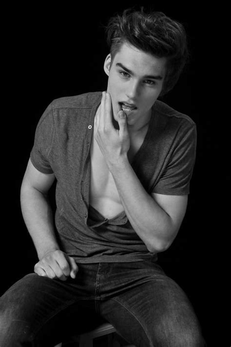 models men | Красивые парни, Вдохновляющие личности, Мужчины