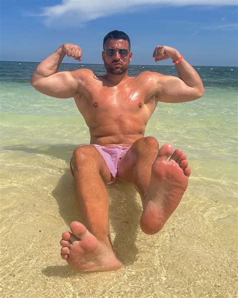Brett Morse's feet