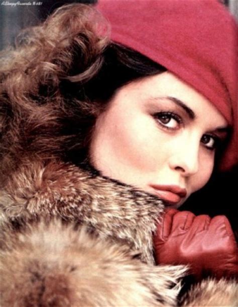 Barbara Edwards | Celebrities lists.