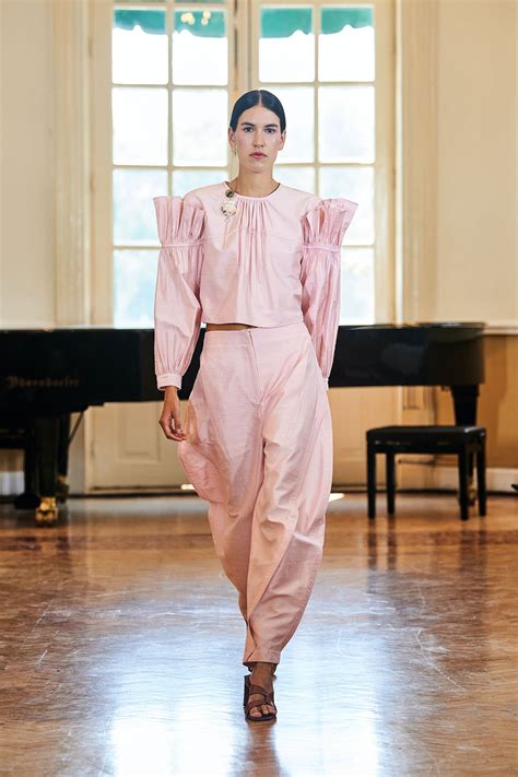 Mexico City Fall 2022 Fashion shows | Vogue