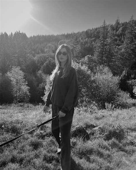 Goldie (@sheisgoldie) • Instagram photos and videos