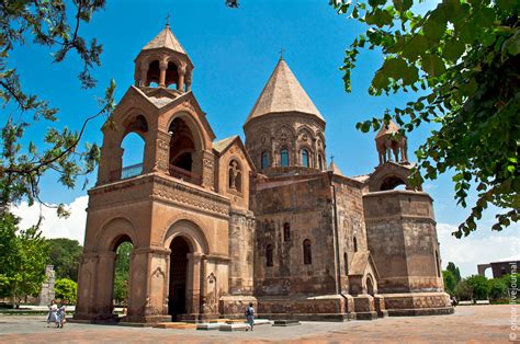 Эчмиадзинский монастырь: arch_heritage — LiveJournal