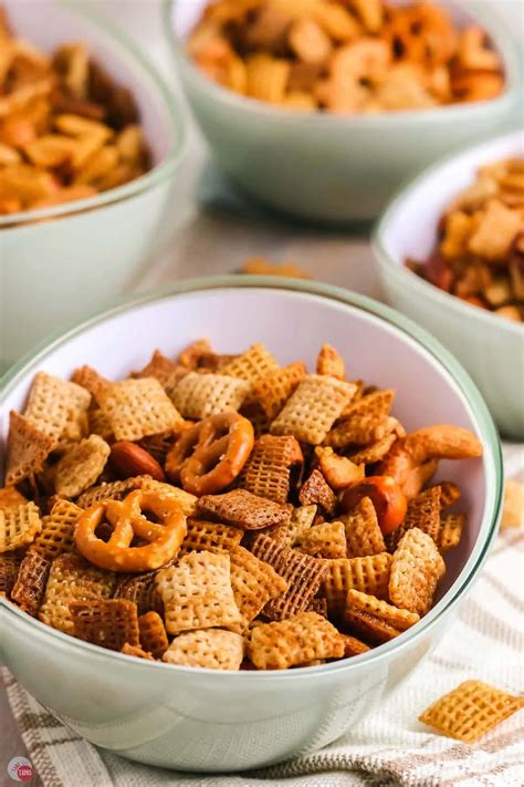 how long to bake chex mix