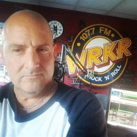 Chelsea Charms – World’s Biggest Cans – 164XXX