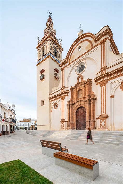 Plaza De La Iglesia Castelldefels 1