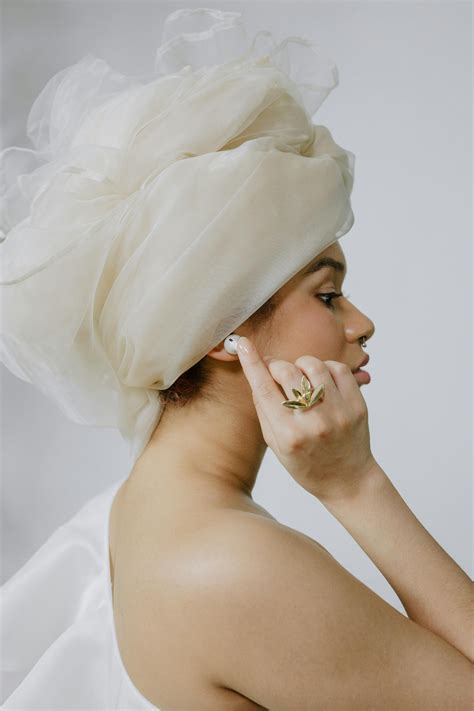 106,101+ Best Free Side view Stock Photos & Images · 100% Royalty-Free ...
