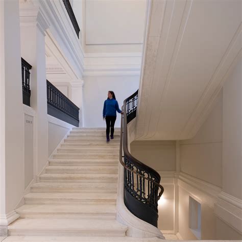 Apple Carnegie Library, Washington DC | Projects