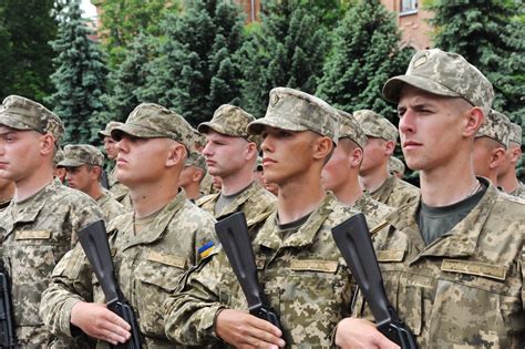 Кому выдадут временные удостоверения военнообязанного? | Інформаційно ...