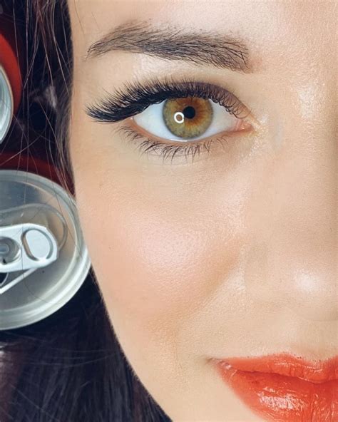 Пин от пользователя Évi Oletics на доске Makeup | Ресницы, Наращивание ...