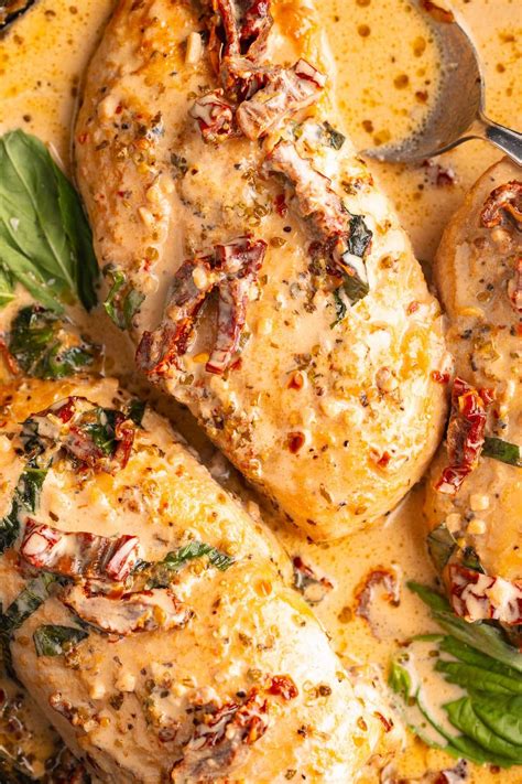 Marry me chicken is about to become your new favorite chicken recipe