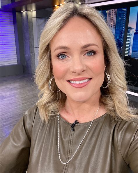 MamiSFav OnlyFans: The Critics' Verdict  Is She All She's Cracked Up To Be? Image 11