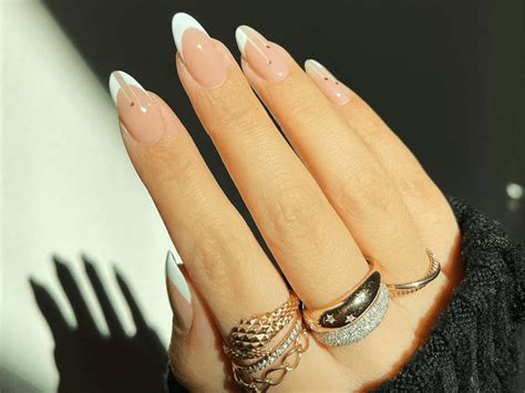 What Is a Nail Bed? A Dermatologist and Manicurist Explain