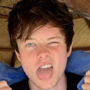 Sam Golbach - Age, Family, Bio | Famous Birthdays