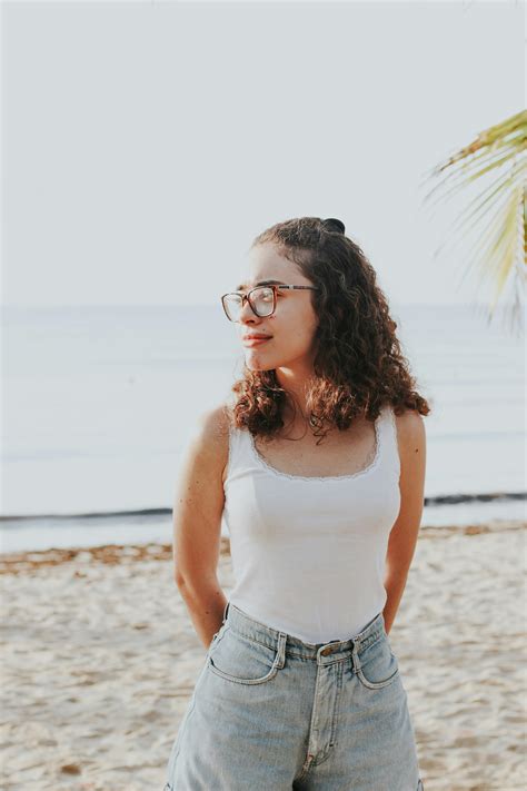 Найкращі фото (200 000+) за запитом «Голі+жінки» · Безкоштовне