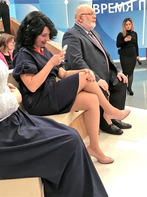 Янина Лазаревна Соколовская решила коленками очаровать агрессора ...