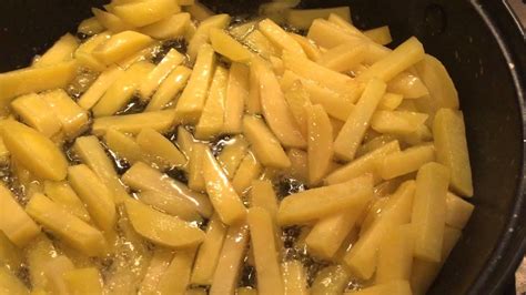 Жареная картошка или вкусно пожарить картошку - самый быстрый и простой ...