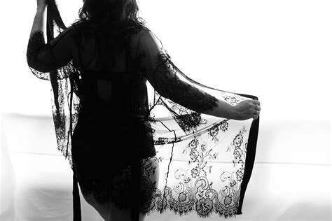 top pics emily black and white-26 - Teira Ferris Photography