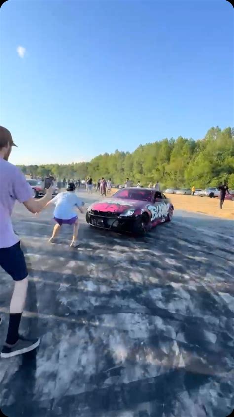 The carolinas FAV 😈🌸💲💲 (@buurlz) • Instagram photos and videos