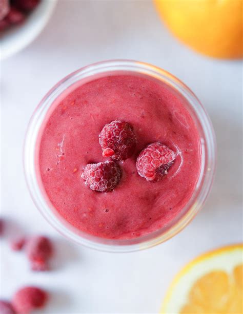 Classic Raspberry Smoothie - Sip Sip Smoothie