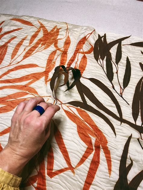 Eucalyptus Dyeing in Every Way- EcoPrinting, Dyeing & Painting Tutorial ...