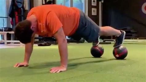 Watch this montage of Viktor Hovland's intense workout routine