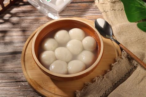 rice balls - World Food Map