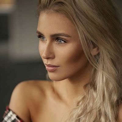 Scarlett Gartmann on Twitter: