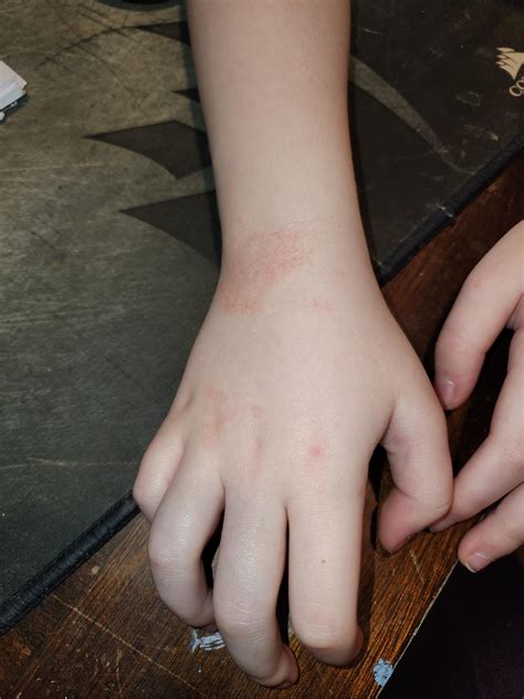 Public reaction to Stame project delays has been mostly negative 27