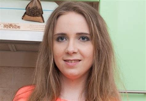 Isabel Stern Biography/Wiki, Age, Height, Career, Photos & More