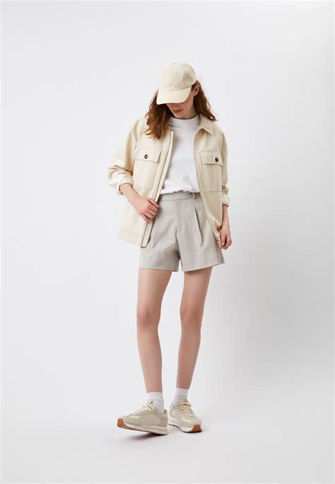Женские повседневные шорты UNIQLO 221-449248(22-19) купить за 1560 руб.