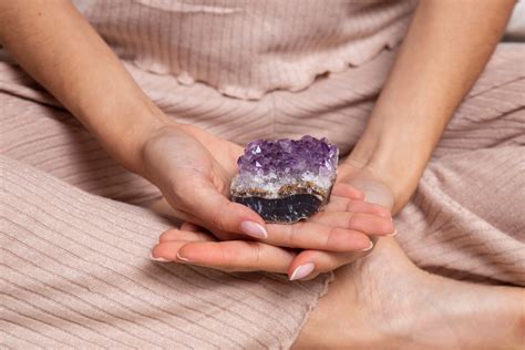 Best Crystals for Aquarius: Lucky Stones & Birthstones for Aquarius ...