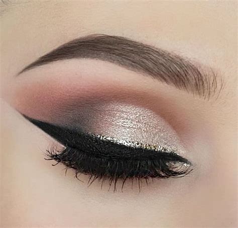 Ещё один вариант вечернего макияжа глаз. 😉 📍Ресницы (Lashes ...