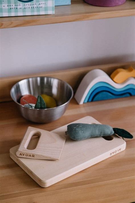 AVDAR TOYS - nar sar od